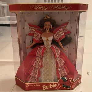 NEW Happy Holidays Barbie 1997 Special Edition